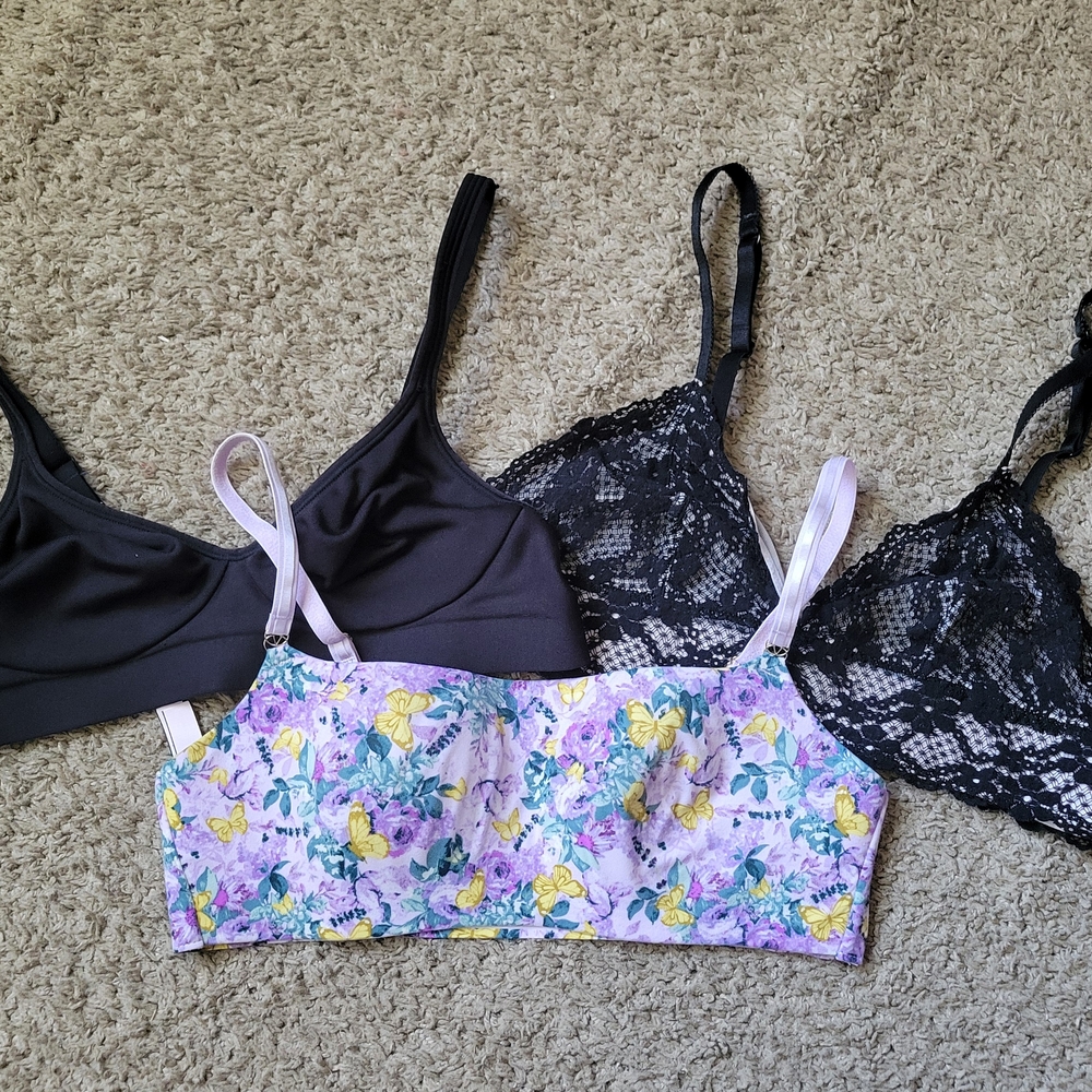 Floral and Lace Women's Bralette Set